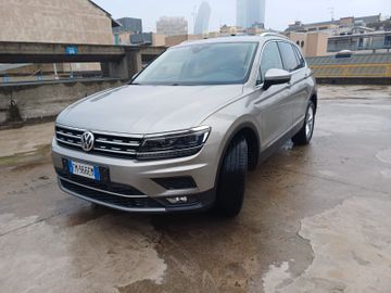 Volkswagen Tiguan - 5