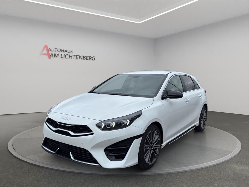 Kia cee'd / Ceed