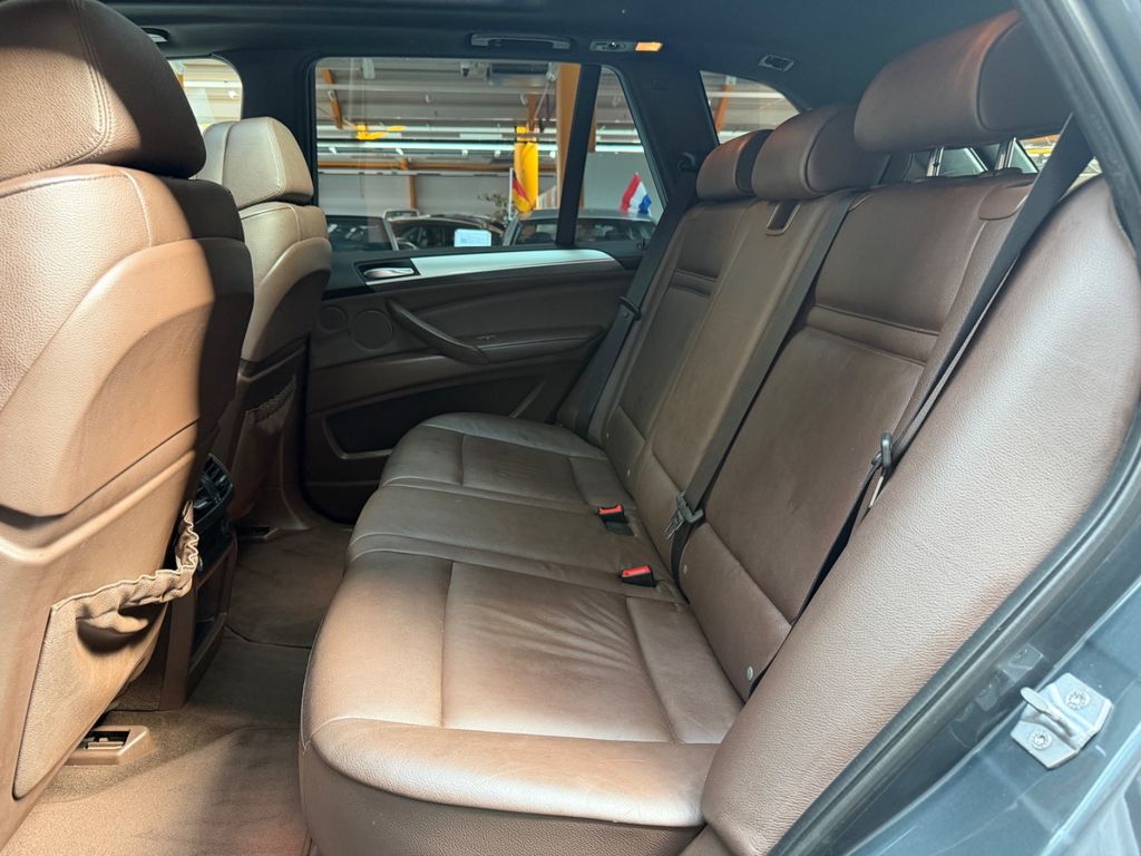 BMW X5 xDrive30d|SHZ|AHK|ACC|Kamera|Xenon|Standhzg BMW X5 xDrive30d|SHZ|AHK|ACC|Kamera|Xenon|Standhzg