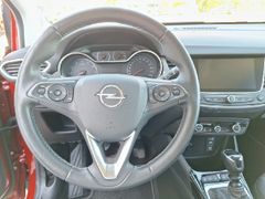 Fahrzeugabbildung Opel Crossland Elegance 1.2 Turbo, Navi, RFK, SHZ