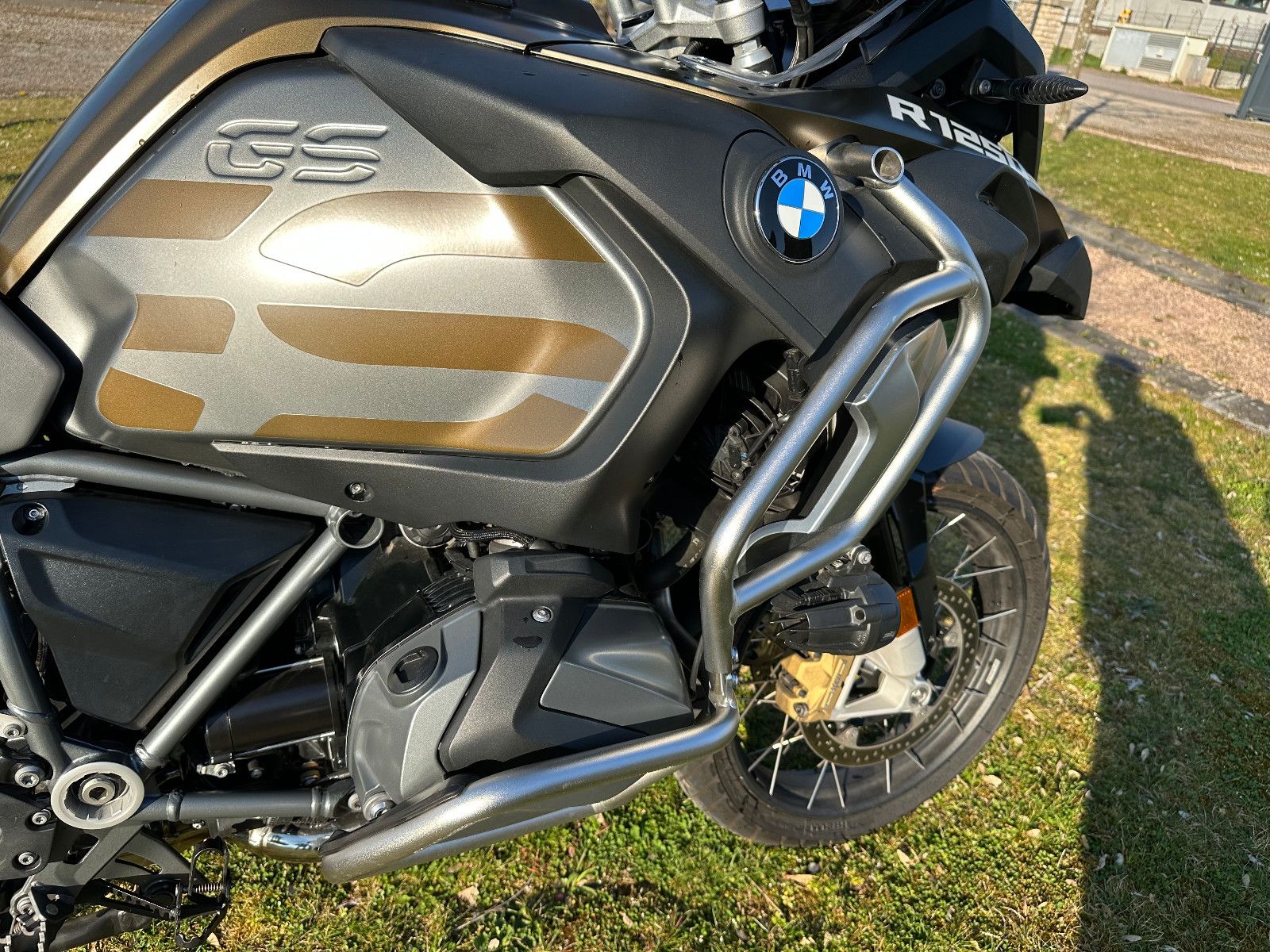 Fahrzeugabbildung BMW R1250 GS Adventure