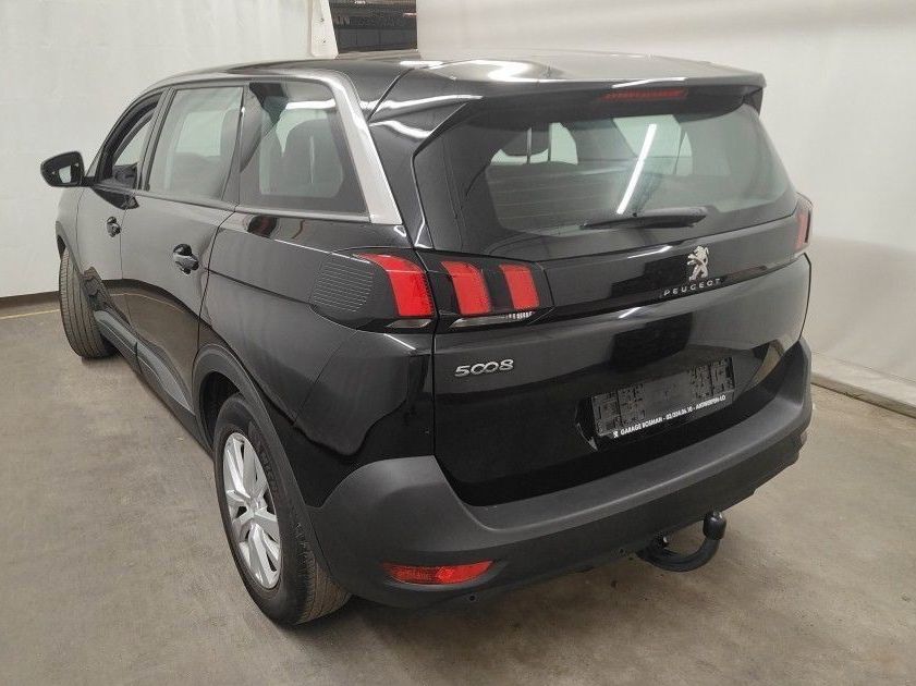 Fahrzeugabbildung Peugeot 5008 Active 1.2T NAVI/PDC/LED/AHK/TEMPO