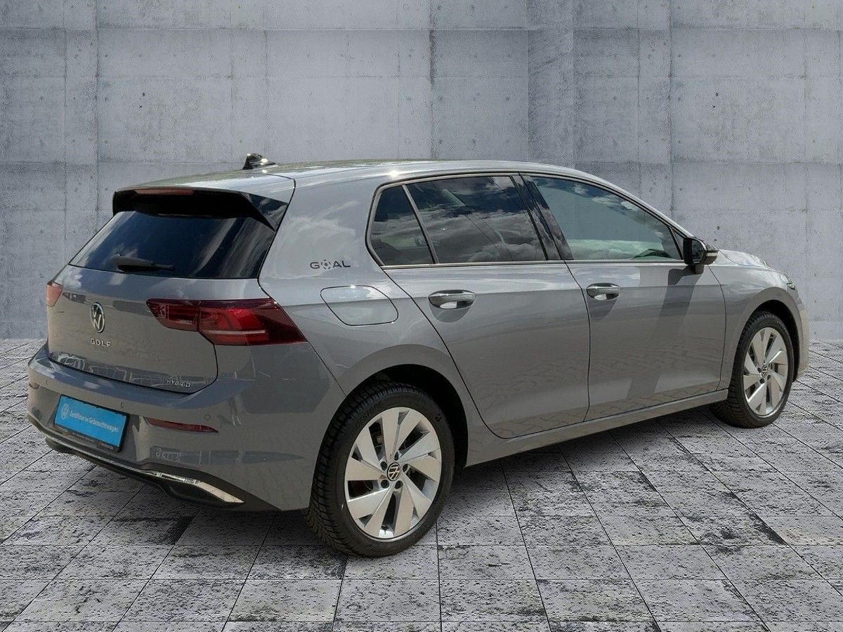 Volkswagen Golf - Bild 6
