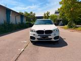 BMW X5 xDrive40d M Sportpaket - BMW X5: 40d M Sport