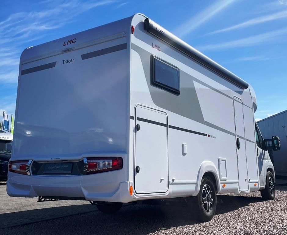 Fahrzeugabbildung LMC Tracer 730 EL Verfüg./Sparen Sie 9.271,- €