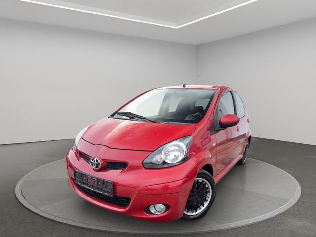 Toyota Aygo CoolRed*KLIMA*95.000KM*SHZ*ISOFIX*TÜV NEU*