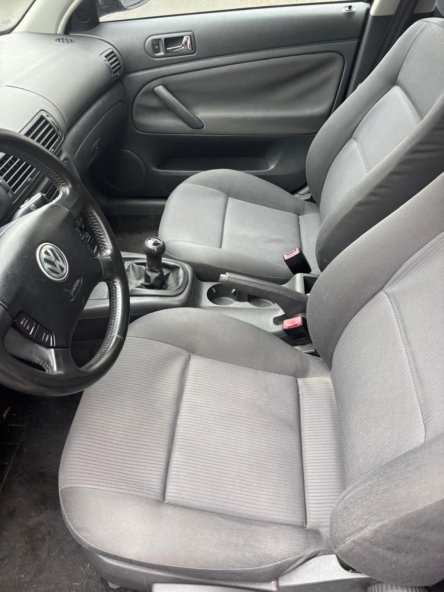 Volkswagen Passat 2006 — photo 8