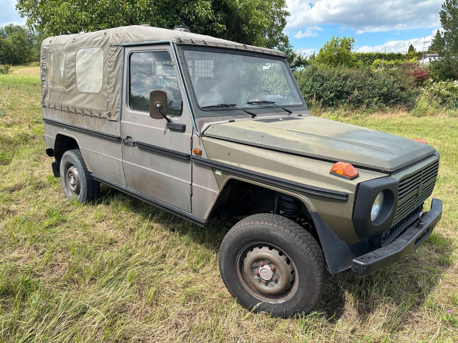 Mercedes-Benz G 230