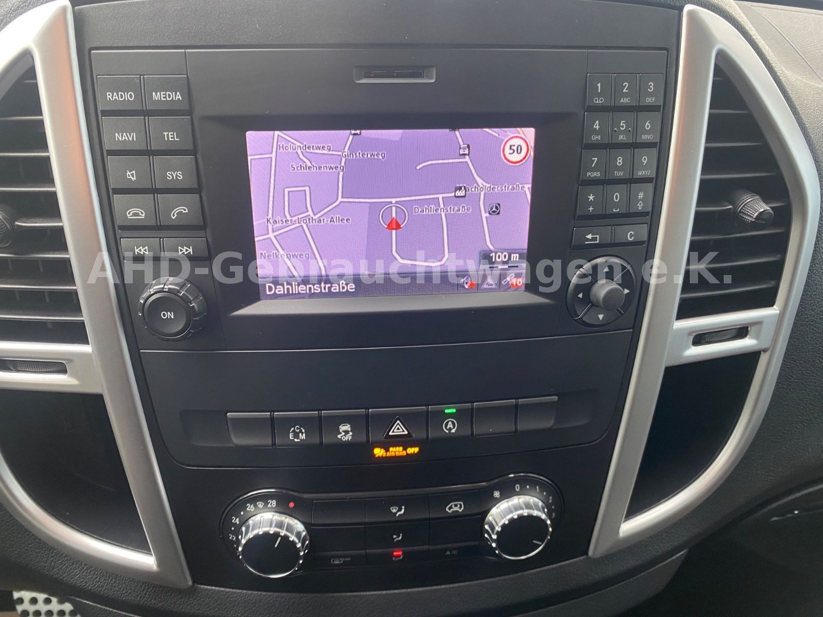 Fahrzeugabbildung Mercedes-Benz Vito Tourer 114/116/119 CDI Edition lang
