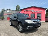 Subaru Forester Exclusive*Aut.*Leder*LPG* - aus 2012: Geländewagen