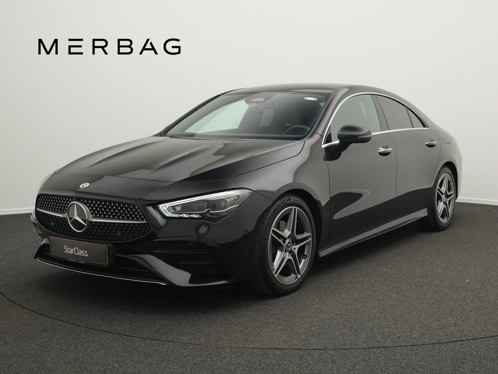 Mercedes-Benz CLA 180 AMG-Line Cpe Multi+Pano+AHK+MBUX+Apple