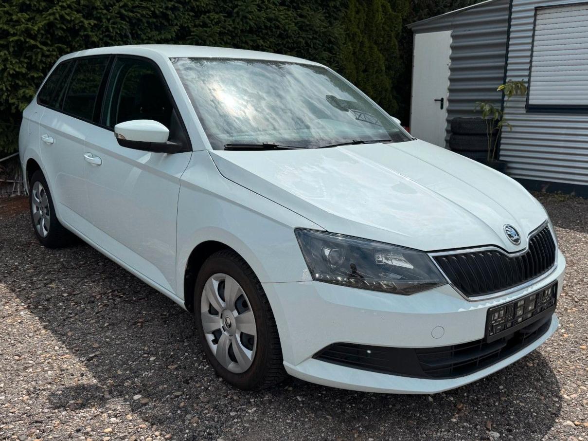 Skoda Fabia 1.4 TDI Ambition KLIMAAUT*PDC*SZH*TEMP*TÜV