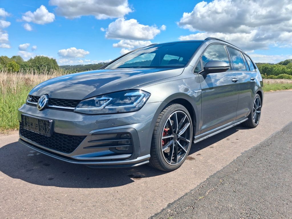 Image of Volkswagen Golf