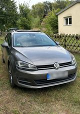 Volkswagen Golf 7 Panoramadach  Motor 2.0TDi - Volkswagen Golf mit Diesel-Antrieb: Motor