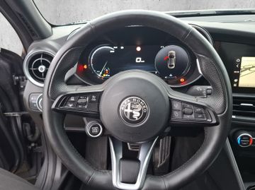 Alfa Romeo Giulia Veloce Q4 2.0 Turbo 16V Kam.+KeyLess+SHZ