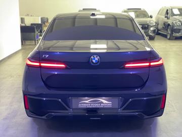 2022 BMW I7 — миниатюра 36