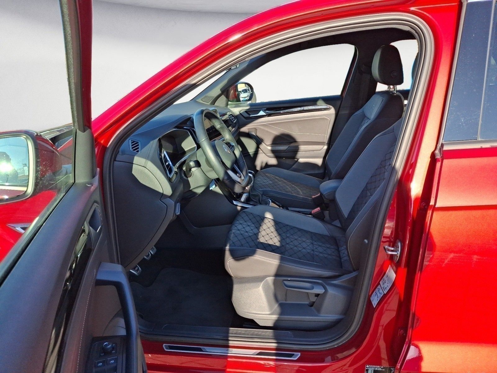 Volkswagen T-Roc - Bild 8