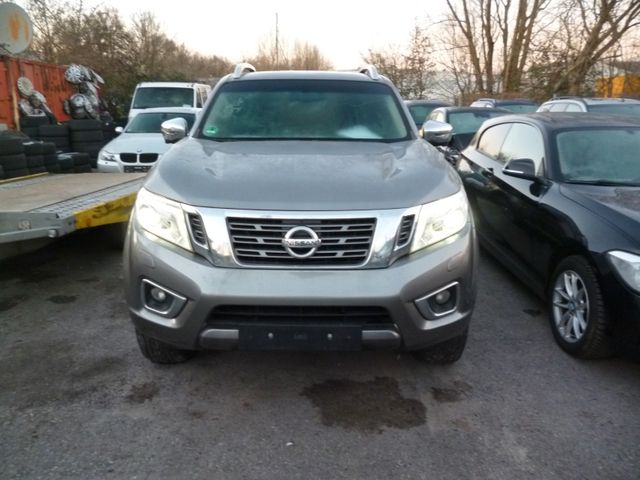 Nissan Navara NP300 Tekna Double Cab 4x4