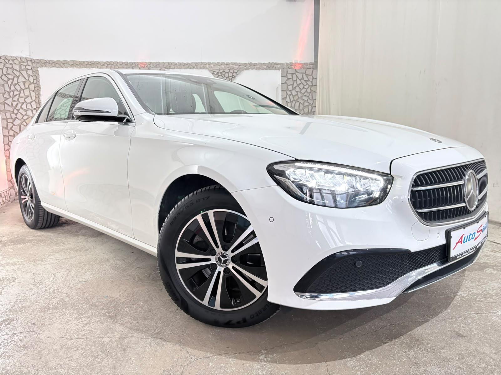 Mercedes-Benz E 220d 4Matic 1.HAND DISTRO MEMORY RÜCKFAHRK.