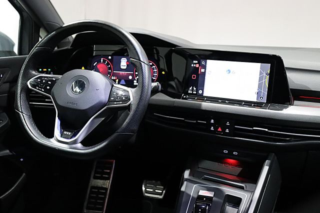 Golf GTE 1.4 TSI eHybrid ACC NAVI SHZ SPORTFW BT