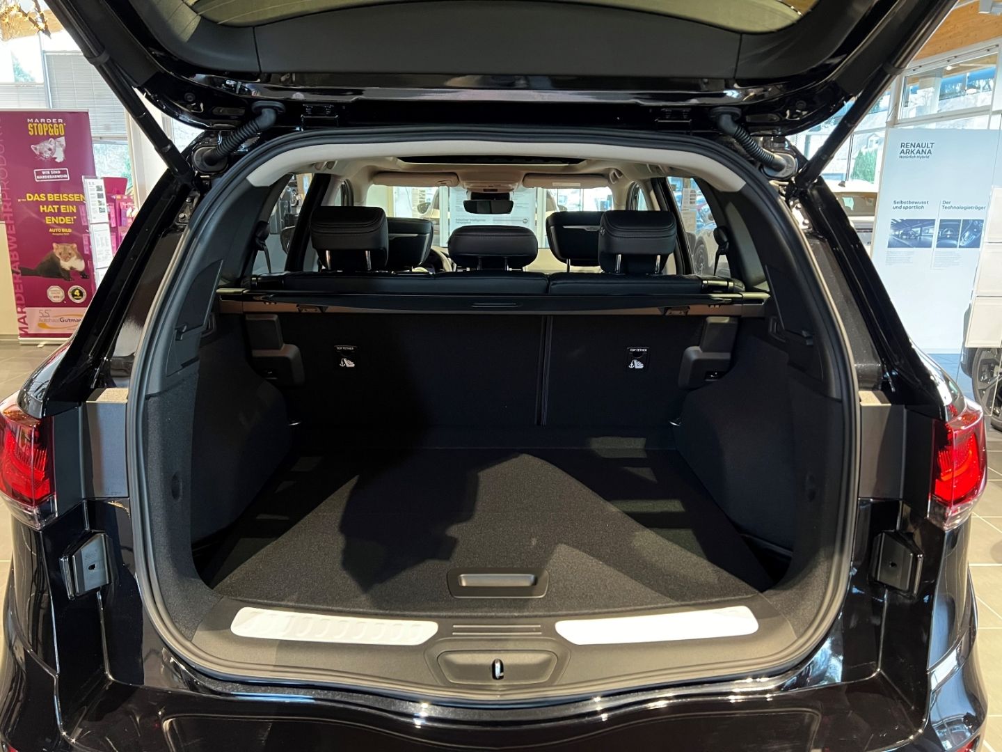 Fahrzeugabbildung Renault Koleos Initiale Paris 4x4 2.0 BLUE dCi 185 AHK A