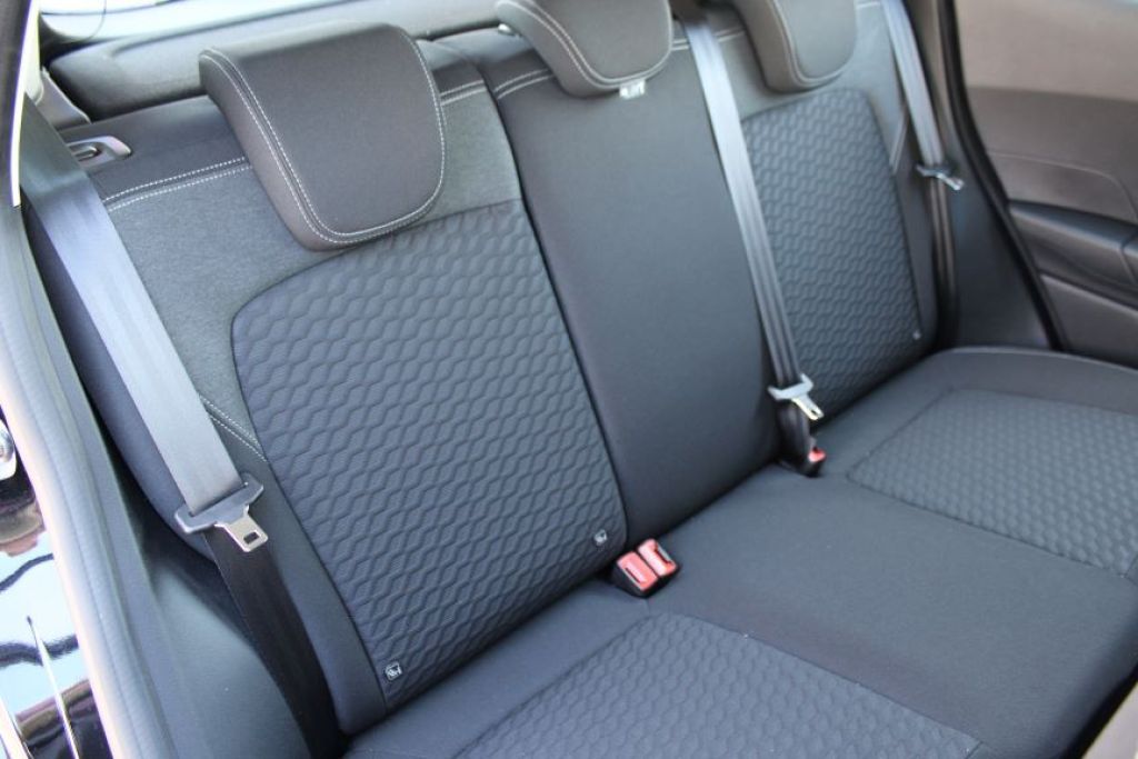 Fahrzeugdetailseite 5 Fahrzeugabbildung Ford Fiesta TITANIUM