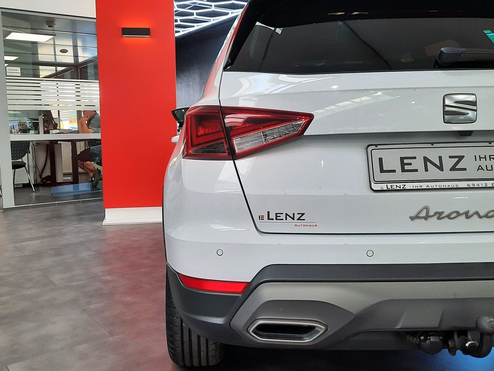 Fahrzeugabbildung SEAT Arona FR TSI DSG *AHK*Cam*PDC*LED*Sitzhg*ACC*APP