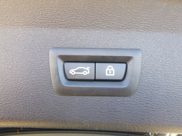 Fahrzeugabbildung BMW X1 sDrive 20 d Sport Line