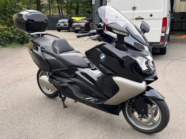 BMW C650 GT HIGHLINE * ERST 4675 Km* TOPCASE*