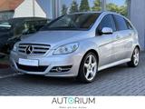 Mercedes-Benz B 200 Turbo AUTOM NAV PANO LEDER SZHZG PDC XENON - Mercedes-Benz B 200: Turbo