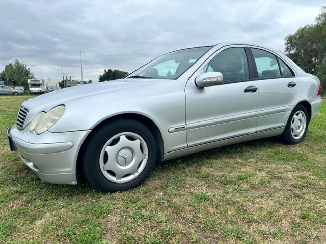 Mercedes-Benz C 180 Automatik Standheizung