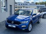 Volkswagen T-Roc Basis/SPURH/SHZ/KLIMAAUT/LED - Volkswagen T-Roc: Limousine