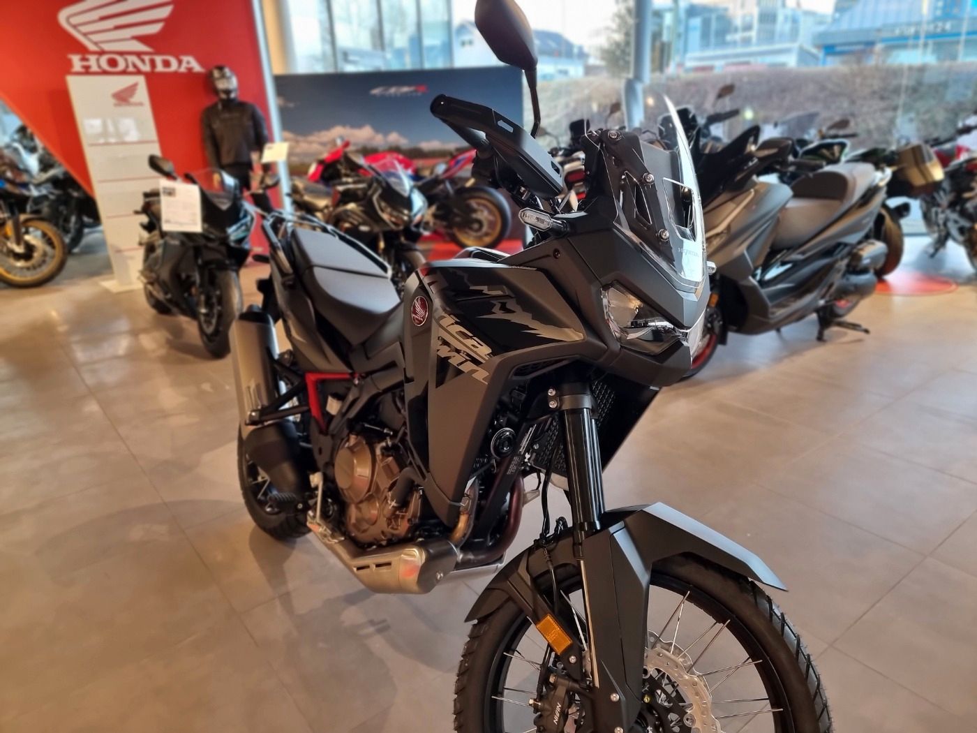 Fahrzeugabbildung Honda CRF 1100 A E-Fahrwerk 2024