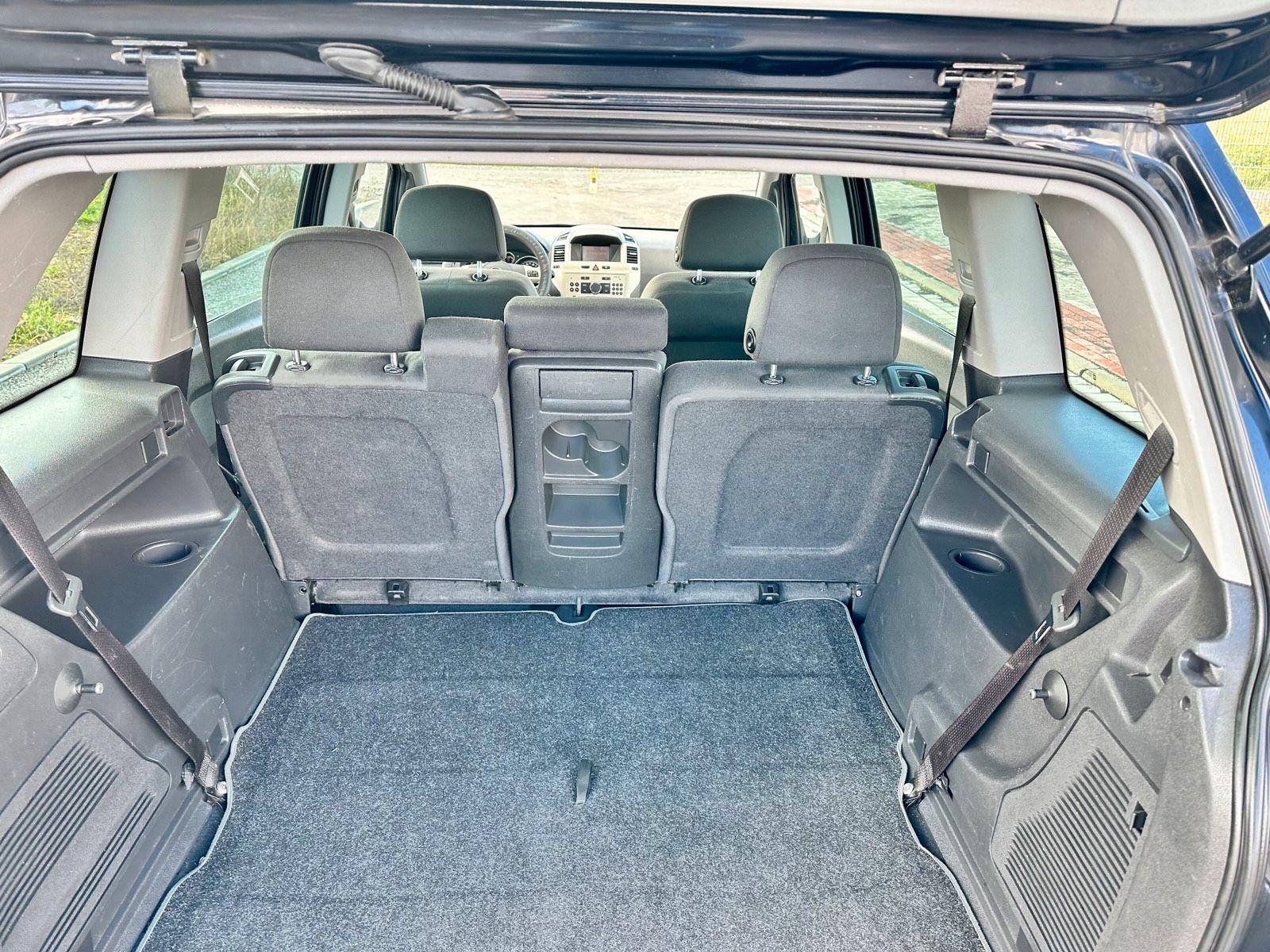 Opel Zafira 2009 — photo 10