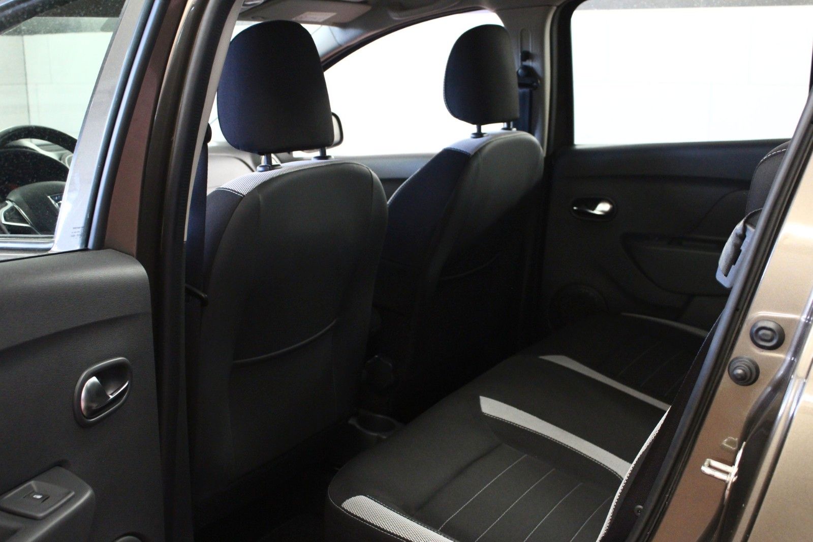 Fahrzeugabbildung Dacia Sandero dci 90 Stepway Prestige*Navi*klima*
