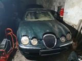 Jaguar S Type 3.0 - Jaguar S-Type aus 2002