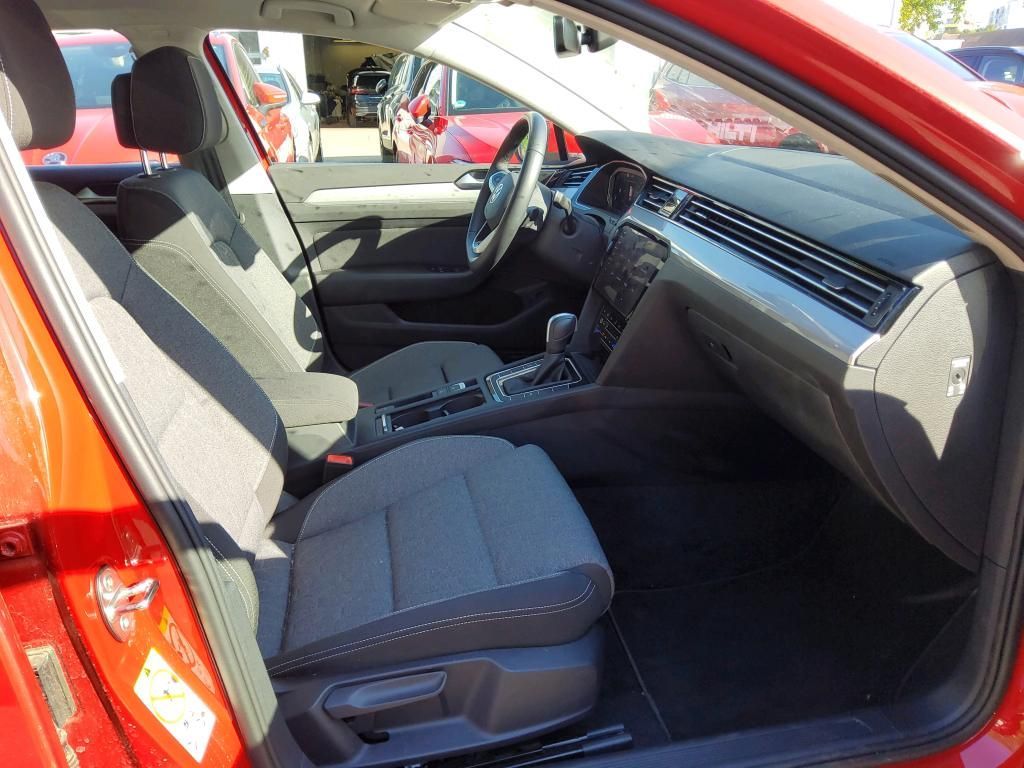 Volkswagen Passat - Bild 8