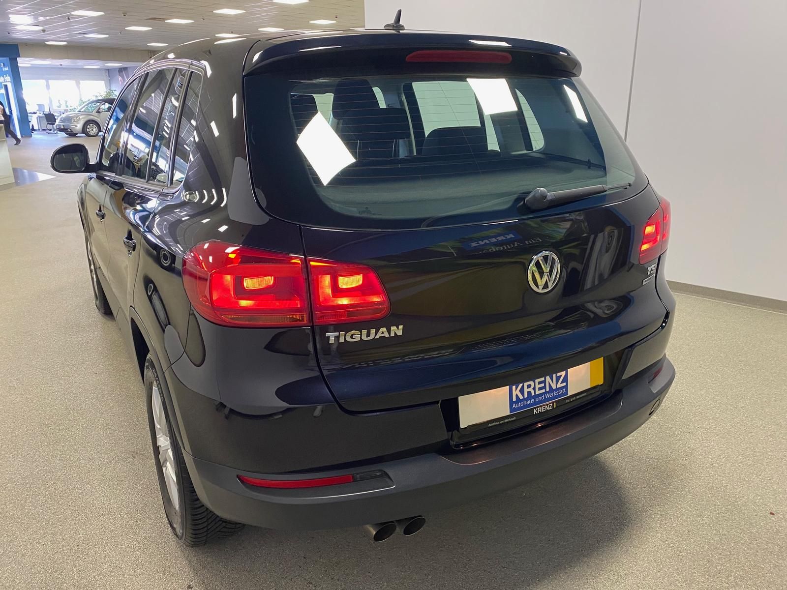 Fahrzeugabbildung Volkswagen Tiguan 1.4 16V TSI 1390 ccm Trend & Fun+AHK+ALU+