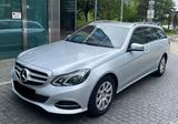 Mercedes-Benz E 220 E -Klasse T-Modell E 220 BlueTec Automatik - mit Diesel-Antrieb: Automatik, Auto