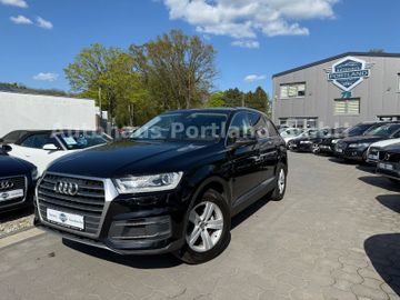 Audi Q7 - 1
