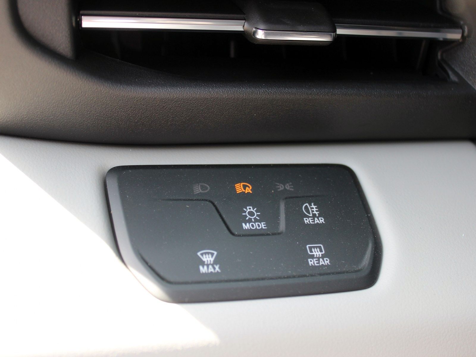 Fahrzeugabbildung Ford Explorer RWD