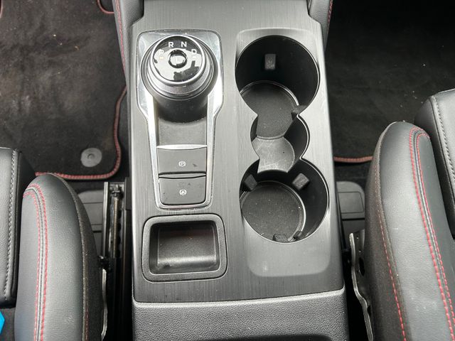 Kuga Hybrid ST-Line X*Head-Up*AHK*360°-Kamera*