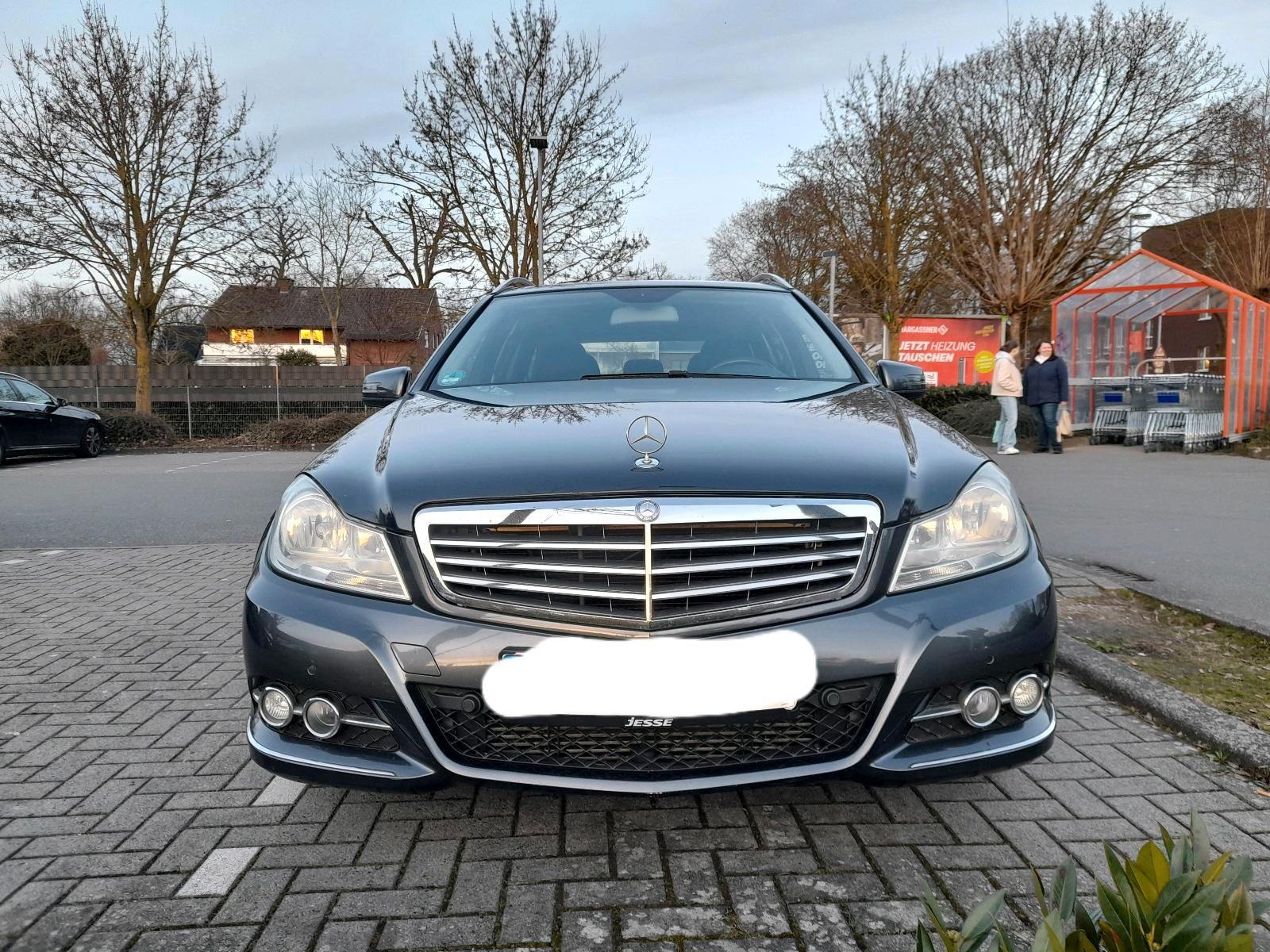 Mercedes-Benz 220 2013 — photo 5