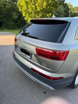Audi Q7 3.0 TDI quattro tiptronic  - Audi Q7: Beige