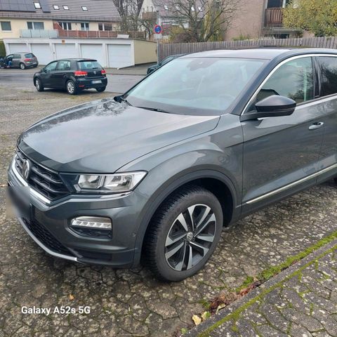 Volkswagen VW T-Roc 1,6 TDI IQ Drive Top Zistand!