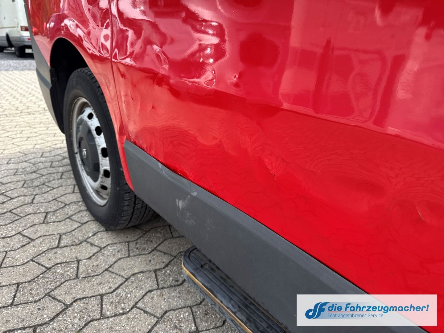 Fahrzeugabbildung Opel Vivaro B Kombi Combi 9Si. L1H1 2,7t *7152 *EXPOR