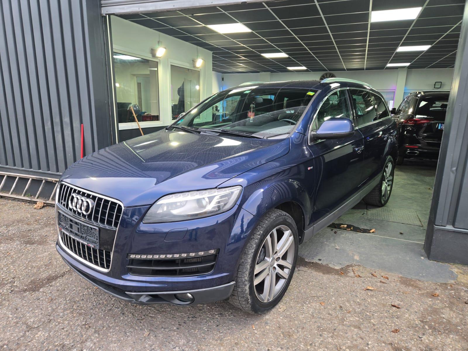 Audi Q7 3.0 TDI quattro.S-Line.7 Sitzer.