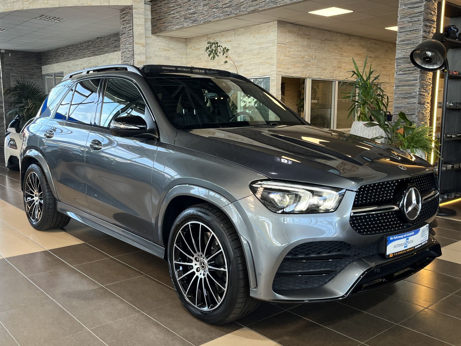 Mercedes-Benz GLE 580 4M AMG-Line Pano Burmester HUD Memory foto 1