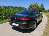 Volkswagen Passat 1.6 TDI - Parkpilot - Massage - Keyless - Volkswagen Passat: 1.6
