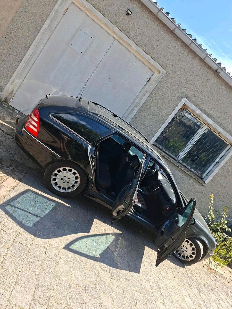 Mercedes-Benz C180 2004 — photo 8